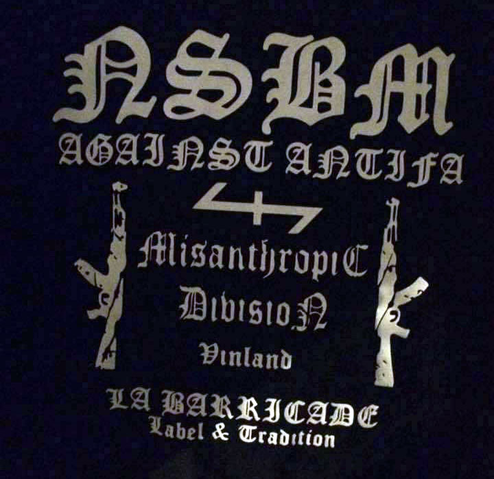 Le motif d'un t-shirt distribué par La Barricade: "NSBM against Antifa - Misanthropic Division Vinland - La Barricade Label & Tradition"